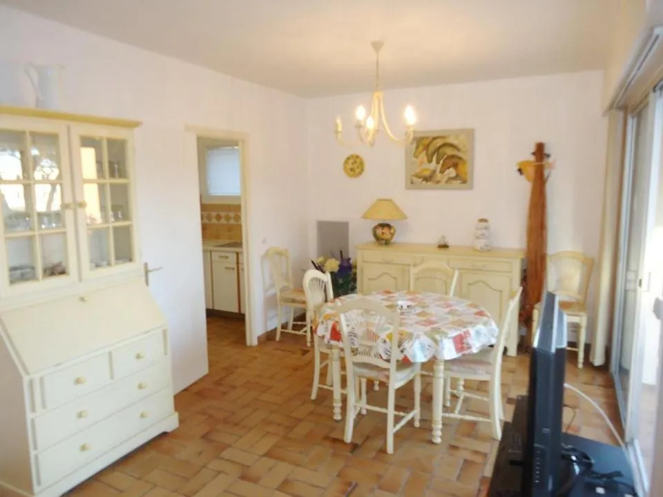 3 Pieces 6 Pers A 2 Pas De La Plage Et Du Centre Ville Cavalaire-sur-Mer Apartment